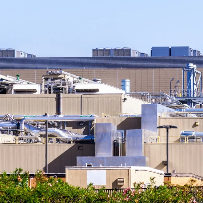 Kinek érdemes? Kinek érdemes?